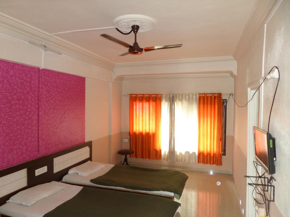Hotel Ayodhya Nashik Exterior foto